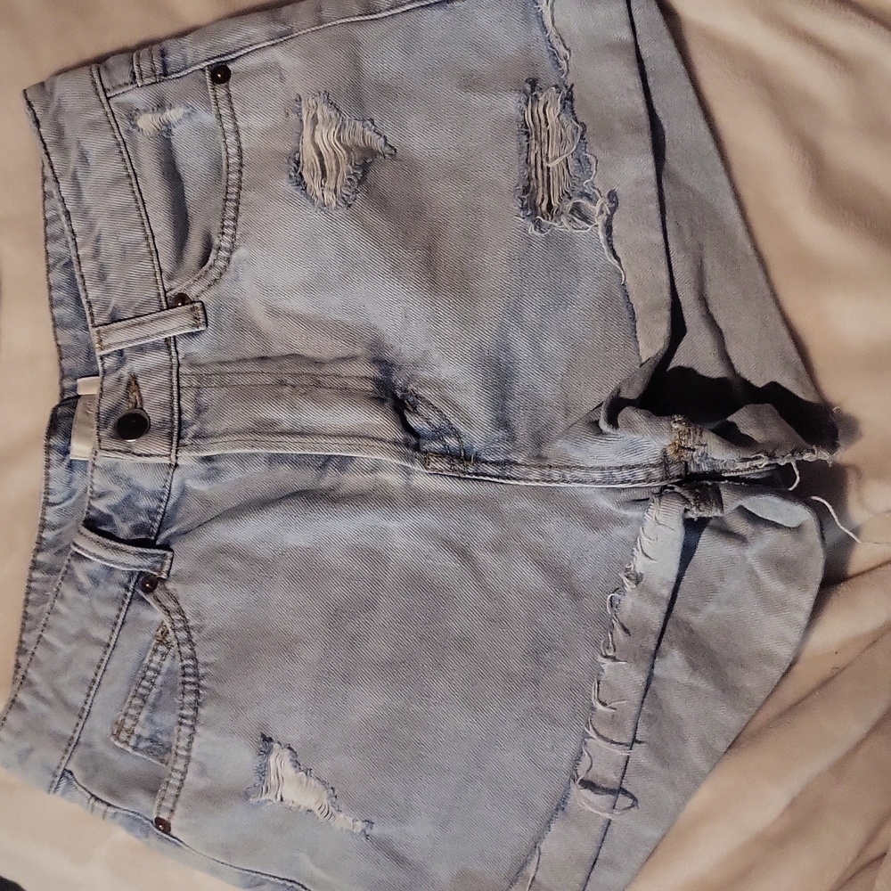 H&M size 6 woman's jeans shorts